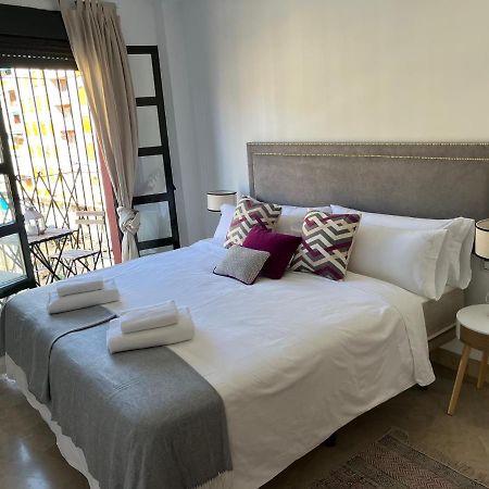 Amador Apartamento Familiar Centro Parking Amador De Los Rios Siviglia Esterno foto